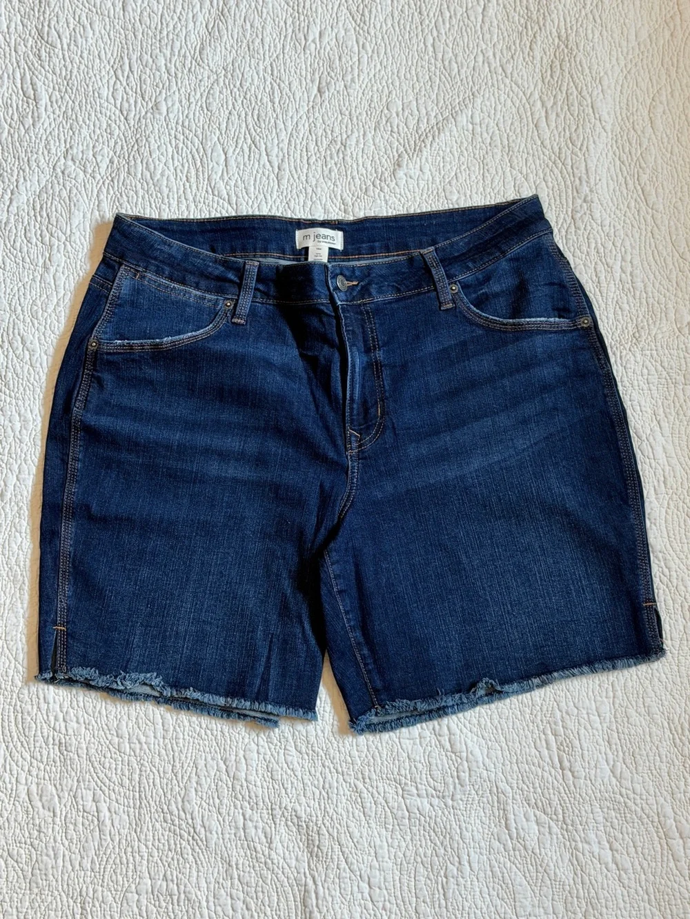 Maurices M Jeans Curvy High Rise Bermuda Shorts 16W Dark Wash Raw Hem Stretch